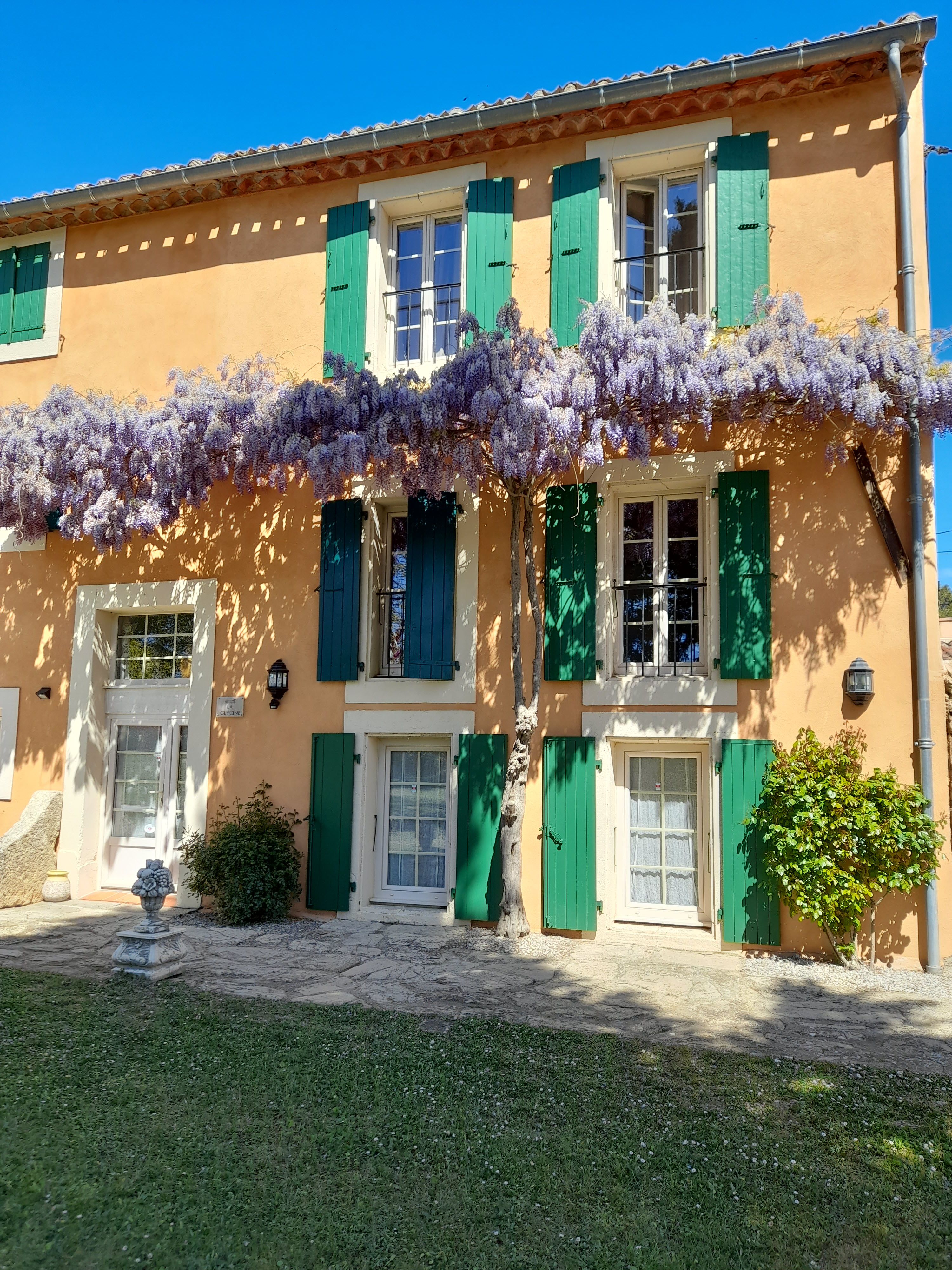 Ch&acirc;teau Ciceron - Ext&eacute;rieur